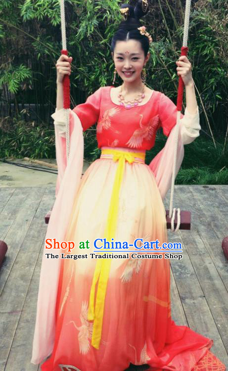 Chinese Ancient Tang Dynasty Noble Lady Dress Historical Drama Dagger Mastery Wang Yan Costume and Headpiece for Women