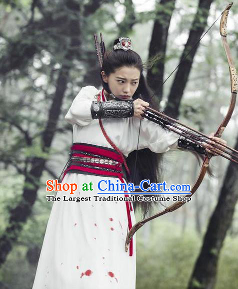Chinese Ancient Han Dynasty Female Swordsman Yu ji Dress Historical Drama Hero Dream Costume and Headpiece for Women