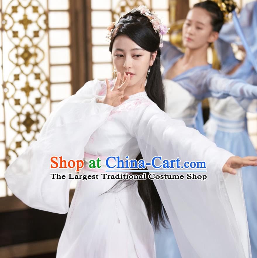 Chinese Ancient Royal Infanta Liu Li Dress Historical Drama Cinderella Chef Costume and Headpiece for Women