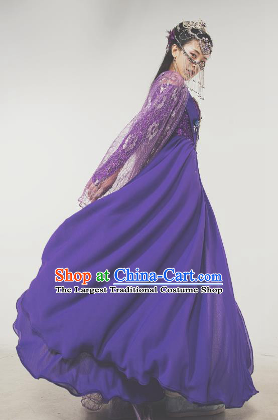 Chinese Ancient Dancer Su Yiyi Purple Dress Historical Drama Jueshi Qianjin Costume and Headpiece for Women