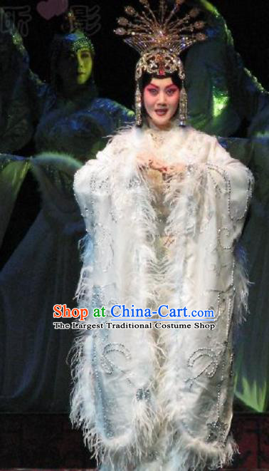 Chinese Beijing Opera Royal Rani Hanfu Dress Costumes Zeng Houyi Peking Opera Hua Tan Princess Consort White Garment Apparels and Hair Ornaments