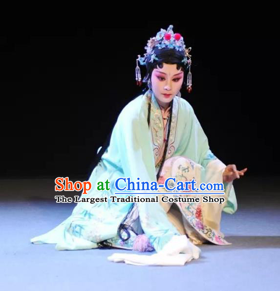 Chinese Kun Opera Young Female Diva Dress Costumes and Headdress On A Wall and Horse Kunqu Opera Hua Tan Garment Apparels