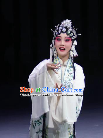 Chinese Kun Opera Actress Bai Suzhen Apparels Costumes and Headpieces Leifeng Pagoda Kunqu Opera Young Female White Dress Garment