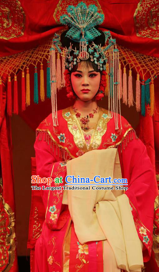 Chinese Shaoxing Opera Noble Lady Red Dress Garment A Tragic Marriage Yue Opera Costumes Diva Bride Jiang Suping Wedding Apparels and Headdress