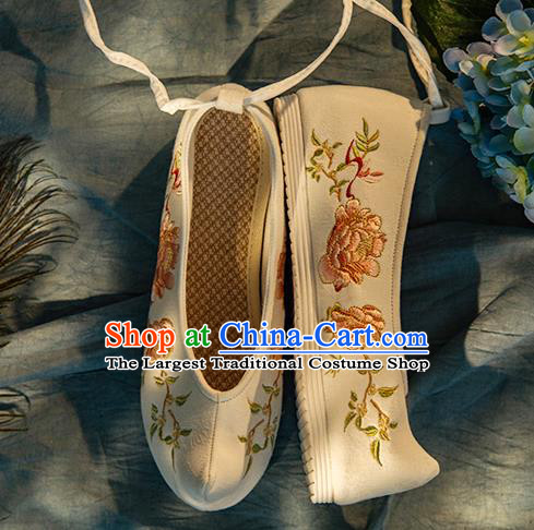 Chinese Handmade White Embroidered Shoes Traditional Ming Dynasty Female Bow Shoes Hanfu Shoes Ancient Princess Shoes