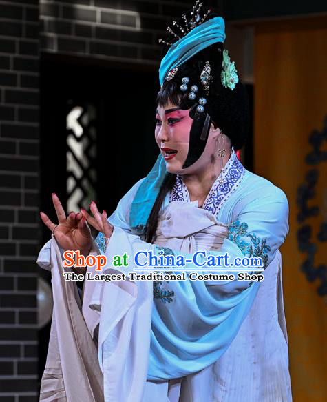 Chinese Sichuan Opera Actress Garment Costumes and Hair Accessories Cao Fu Zou Xue Traditional Peking Opera Young Lady Dress Hua Tan Cao Yue E Apparels