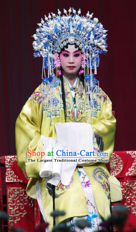 Chinese Beijing Opera Imperial Consort Guo Apparels Costumes and Headdress Han Gong Jing Hun Traditional Peking Opera Diva Dress Hua Tan Garment