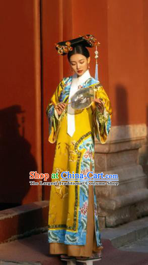 Chinese Traditional Qing Dynasty Manchu Lady Apparels Imperial Consort Historical Costumes Ancient Court Woman Hanfu Dress and Headpieces Complete Set