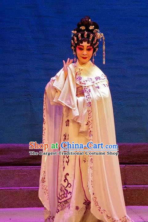 Chinese Cantonese Opera Courtesan Garment Qian Tang Su Xiaoxiao Costumes and Headdress Traditional Guangdong Opera Hua Tan Apparels Young Beauty Dress