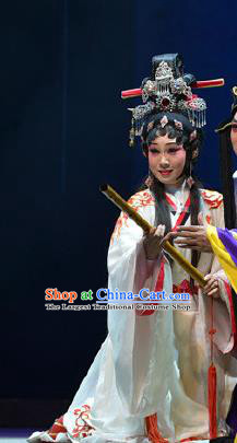 Chinese Cantonese Opera Queen Jin Di Garment King of Nanyue Kingdom Costumes and Headdress Traditional Guangdong Opera Young Female Apparels Hua Tan Dress