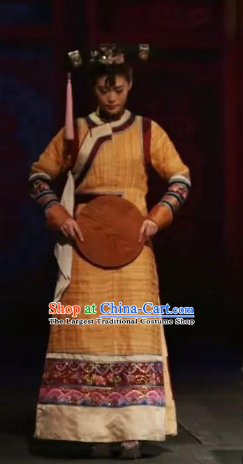 Chinese Historical Drama Yangshi Lei Ancient Palace Lady Garment Costumes Traditional Stage Show Dress Qing Dynasty Court Maid Apparels and Headpieces