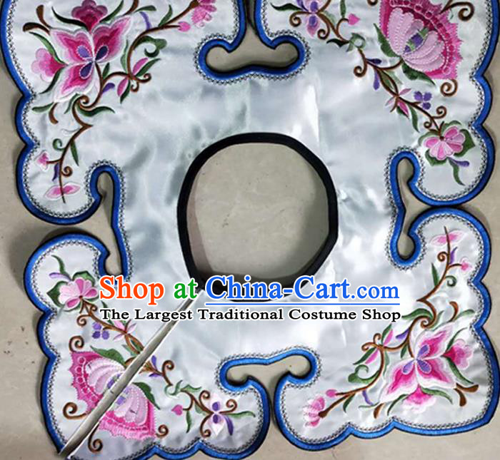 Chinese Traditional Embroidered Flowers Pattern White Patch Embroidery Craft Qing Dynasty Embroidered Shoulder Accessories