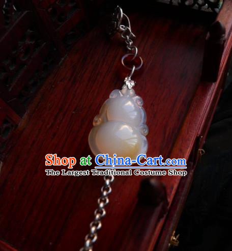 Chinese Classical Cheongsam Jade Calabash Brooch Traditional Hanfu Accessories Handmade Breastpin Tassel Pendant for Women