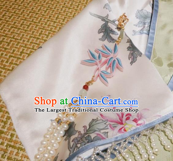 Chinese Classical Cheongsam Pearls Tassel Brooch Traditional Hanfu Accessories Handmade Silk Bamboo Leaf Breastpin Pendant for Women
