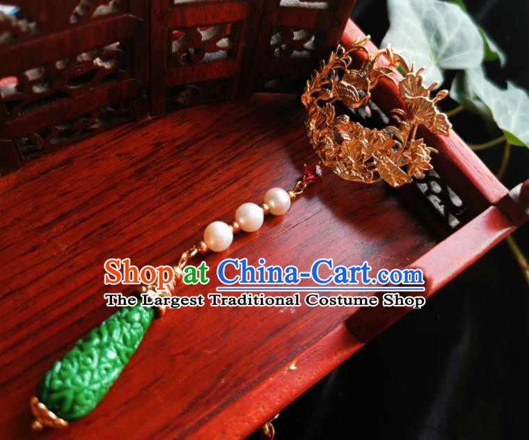 Chinese Classical Golden Crane Brooch Traditional Hanfu Cheongsam Accessories Handmade Green Carving Breastpin Pendant for Women