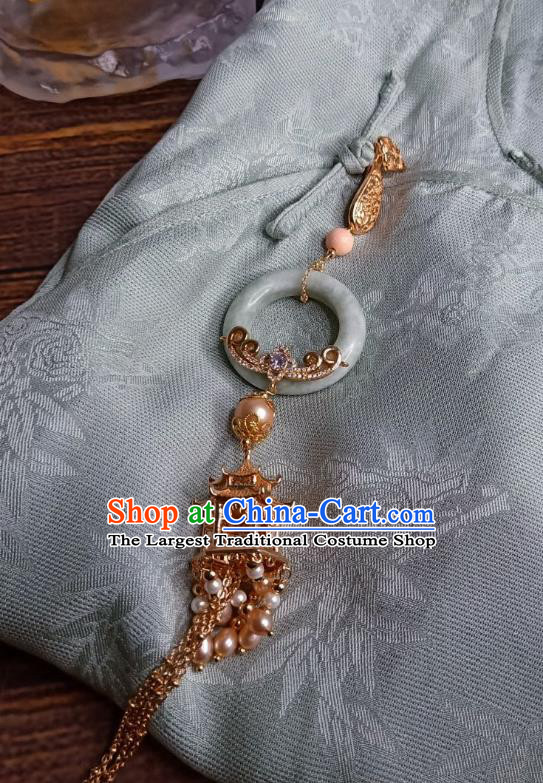 Chinese Classical Golden Palace Brooch Traditional Hanfu Accessories Handmade Cheongsam Jade Breastpin Pearls Tassel Pendant for Women