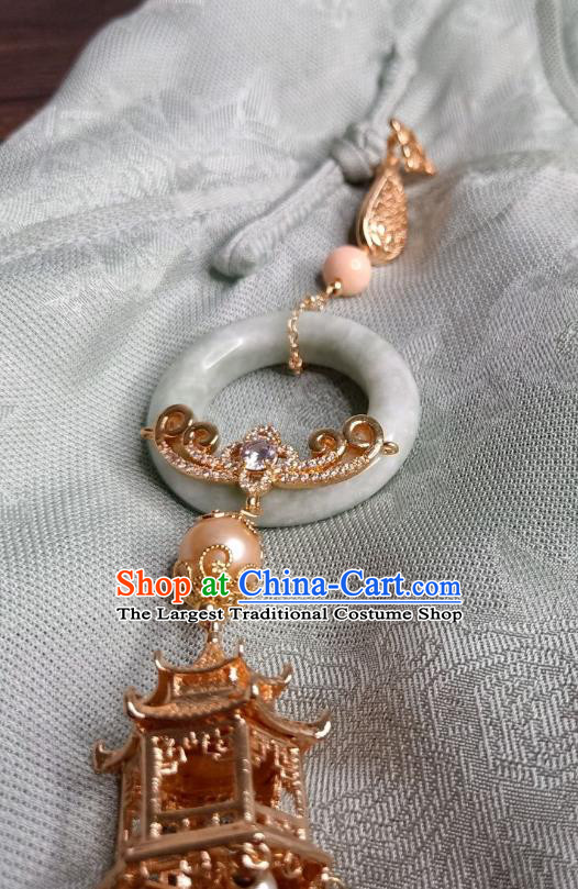 Chinese Classical Golden Palace Brooch Traditional Hanfu Accessories Handmade Cheongsam Jade Breastpin Pearls Tassel Pendant for Women