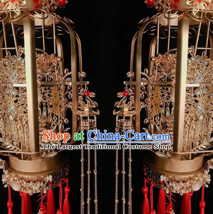 Handmade Chinese Wedding Prop Golden Lantern Top Grade Bride Accessories Photography Portable Lamp for Women