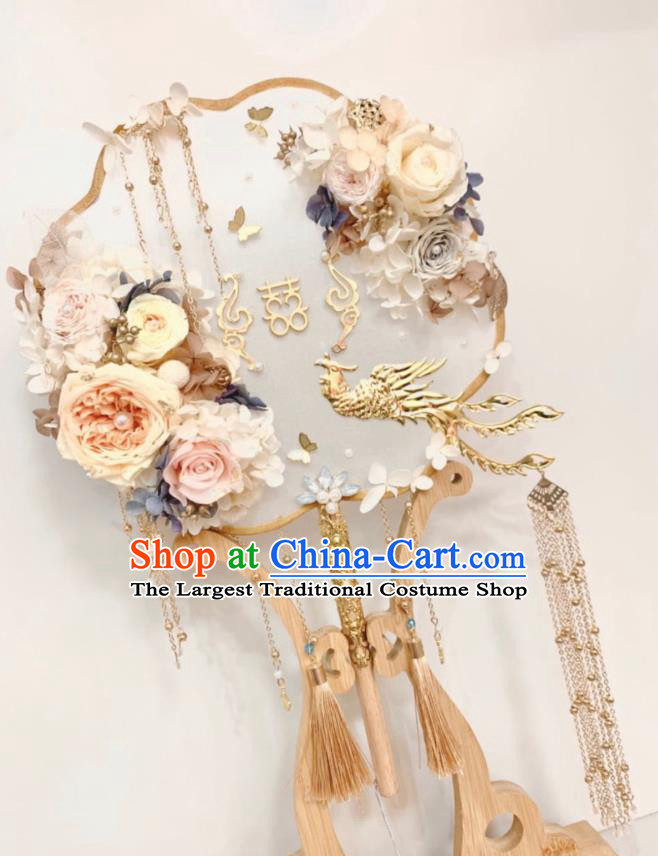 Top Grade Chinese Classical Wedding Champagne Peony Fan Accessories Handmade Ancient Bride Golden Phoenix Tassel Palace Fans for