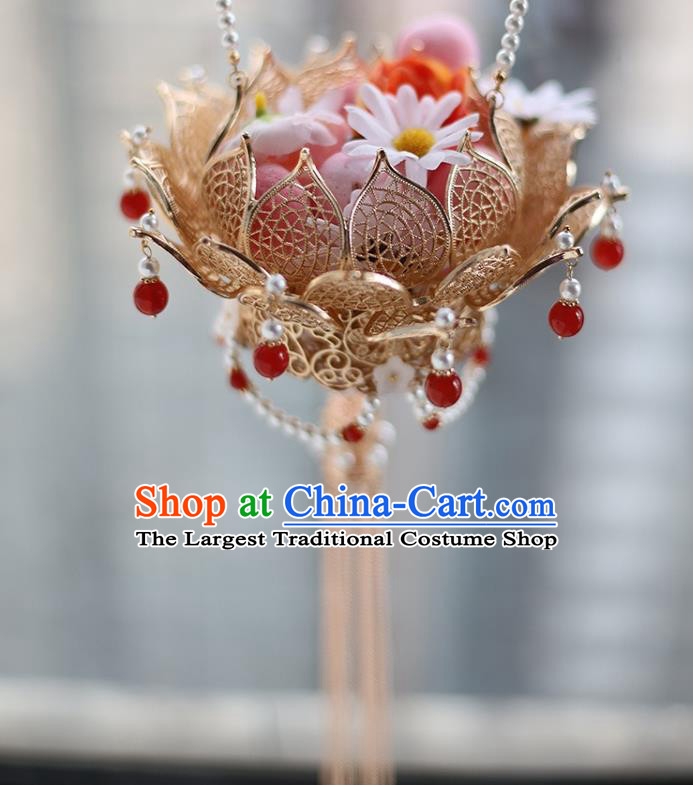Top Grade Chinese Classical Lotus Lantern Accessories Handmade Ancient Bride Pearls Portable Lamp for Women
