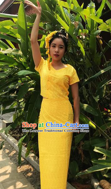 Chinese Dai Nationality Dance Costumes Traditional Dai Ethnic Yellow Blouse and Straight Skirt Full Set for Women