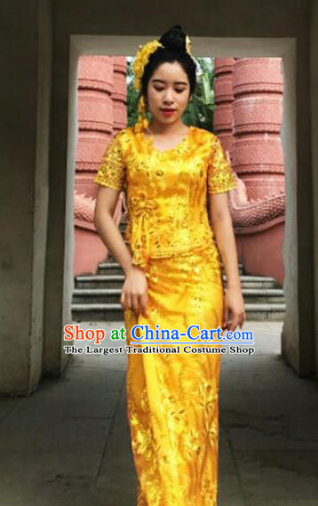 Golden Chinese Dai Nationality Embroidered Outfit Costumes Traditional Dai Ethnic Folk Dance Blouse and Straight Skirt Full Set