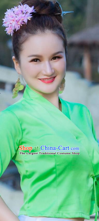 Chinese Dai Nationality Fashion Costumes Traditional Dai Ethnic Dance Stage Performance Green Blouse and Straight Skirt Outfits