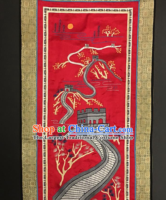 Chinese National Embroidered Pine Great Wall Paintings Traditional Handmade Embroidery Craft Decorative Red Silk Picture