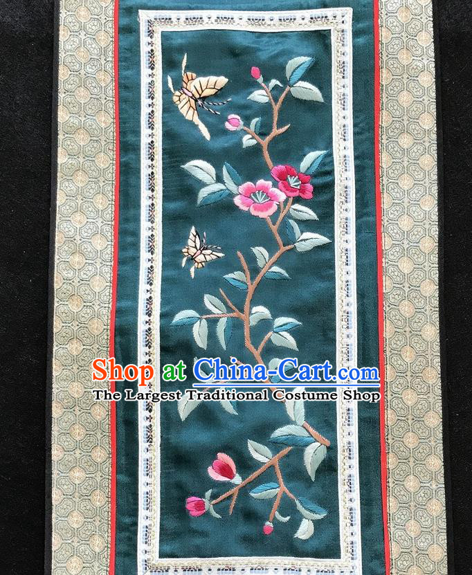 Chinese National Embroidered Butterfly Flowers Paintings Traditional Handmade Embroidery Decorative Atrovirens Silk Picture Craft
