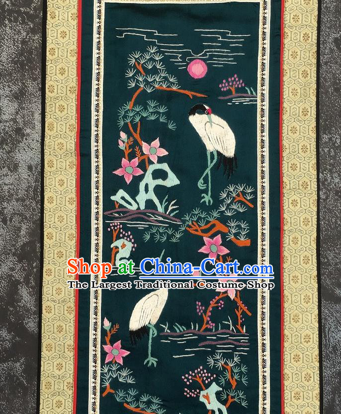 Chinese National Embroidered Pine Cranes Deep Green Silk Paintings Traditional Handmade Embroidery Decorative Picture Craft