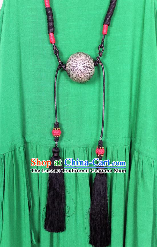 Chinese Handmade Miao Nationality Jewelry Accessories Traditional Minority Ethnic Silver Carving Ball Necklace for Women