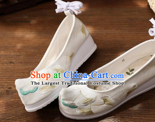Chinese Traditional National Shoes Cloth Shoes Embroidered Ginkgo Leaf Shoes Hanfu Shoes Women Shoes Handmade Wedges Heel Shoes