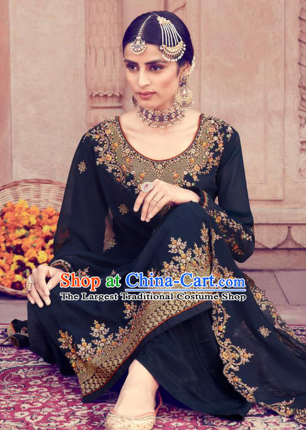 Asian India Traditional Punjab Suits Costumes Asia Indian National Embroidered Navy Georgette Long Blouse and Loose Pants Shawl Complete Set