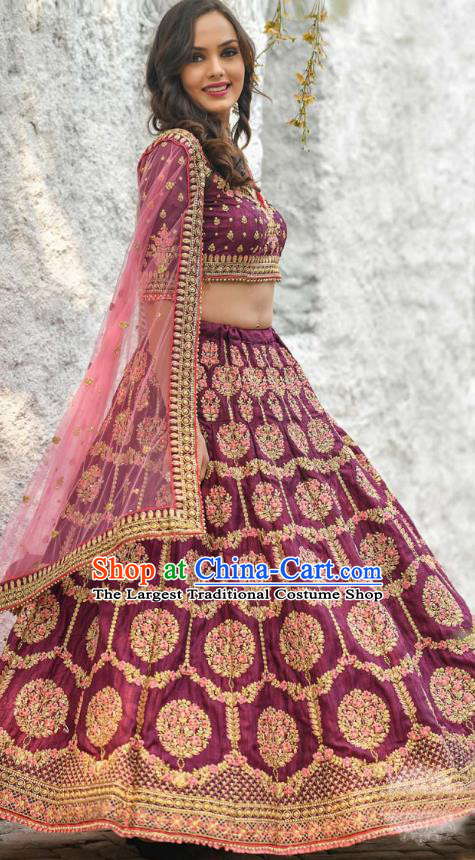 Asian India National Wedding Lehenga Costumes Asia Indian Bride Traditional Purple Silk Blouse and Embroidered Skirt Sari for Women