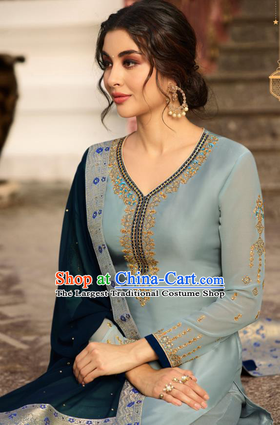 Asian India National Court Punjab Costumes Asia Indian Traditional Embroidered Gray Satin Blouse Sari and Loose Pants for Women