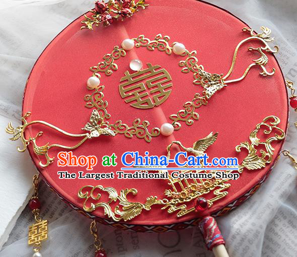 China Classical Dance Red Ribbon Circular Fan Handmade Wedding Palace Fan Traditional Bride Golden Cranes Silk Fan