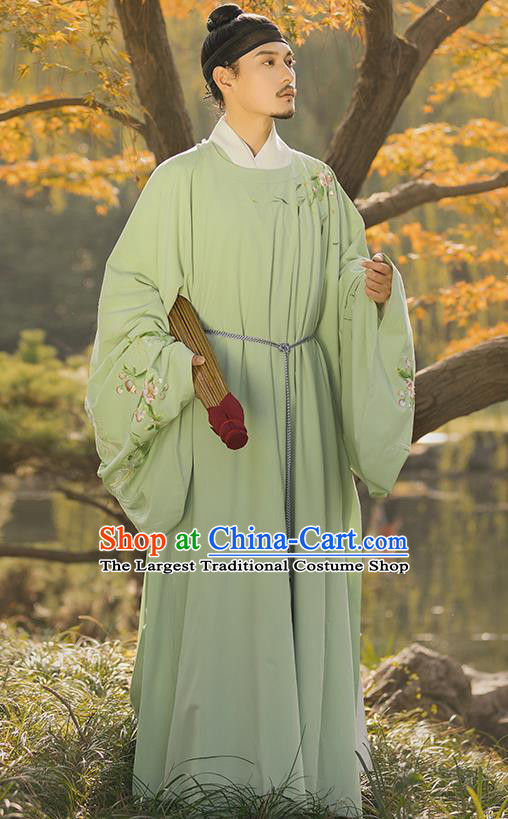 China Ancient Swordsman Embroidered Green Round Collar Robe Traditional Ming Dynasty Historical Hanfu Clothing for Men