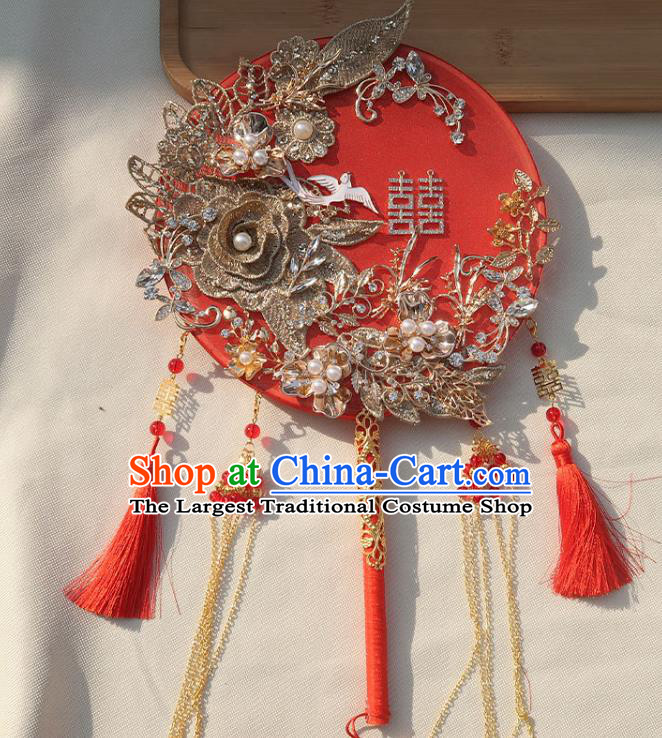China Handmade Bride Golden Tassel Palace Fan Classical Dance Red Silk Fan Traditional Wedding Embroidered Peony Circular Fan