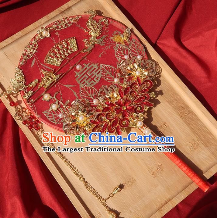 China Traditional Wedding Red Flowers Circular Fan Classical Hanfu Fan Handmade Bride Palace Fan