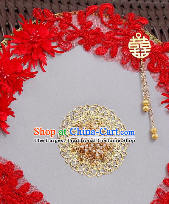 China Traditional Bride Circular Fan Wedding Silk Fan Handmade Red Lace Flowers Palace Fan