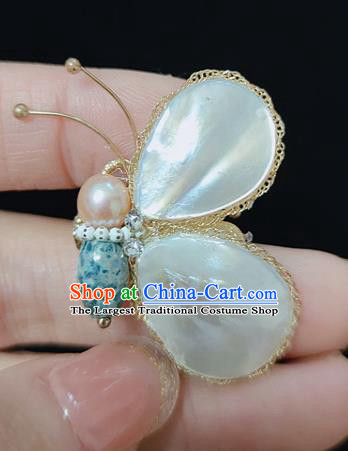 Handmade China Cheongsam Shell Butterfly Breastpin Classical Jewelry Pearl Brooch Accessories