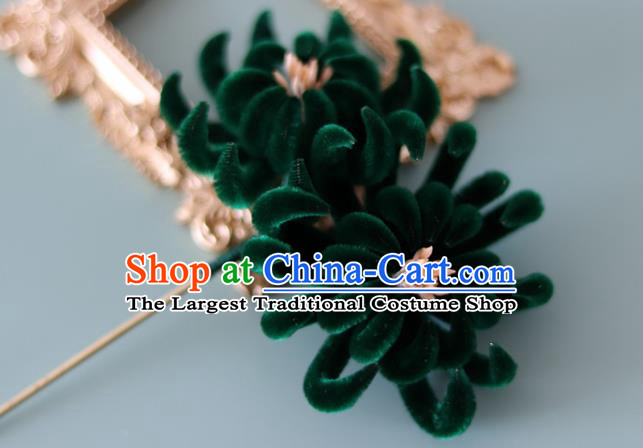 Handmade China Ancient Court Green Velvet Chrysanthemum Hairpin Traditional Hanfu Hair Accessories Hair Stick