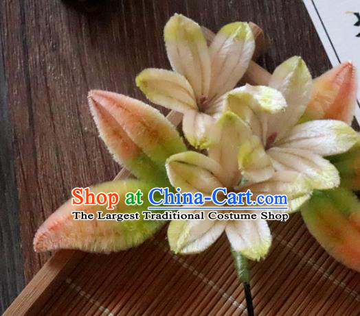 China Classical Hanfu Hairpin Traditional Ancient Palace Lady Velvet Flowers Hair Stick