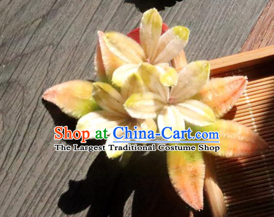 China Classical Hanfu Hairpin Traditional Ancient Palace Lady Velvet Flowers Hair StickChina Classical Hanfu Hairpin Traditional Ancient Palace Lady Velvet Flowers Hair Stick