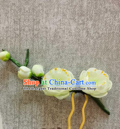 China Handmade Hair Accessories Traditional Green Plum Blossom Hairpin Classical Cheongsam Hair Stick