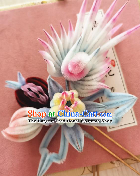 China Traditional Cheongsam Velvet Chrysanthemum Hairpin Handmade Hair Accessories Classical Phoenix Hair Stick