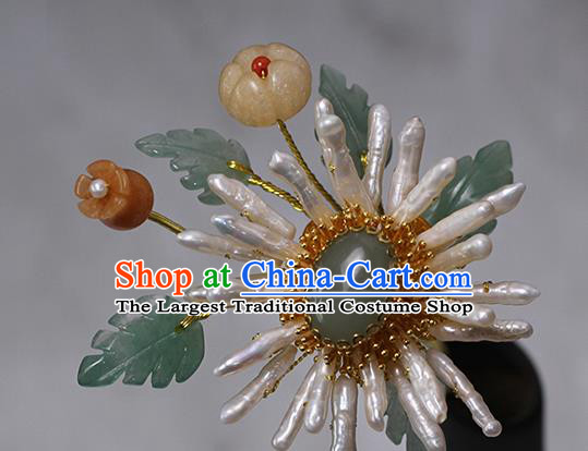 China Traditional Qing Dynasty Pearls Chrysanthemum Hairpin Ancient Queen Ceregat Hair Stick