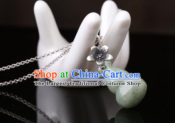 China Classical Cheongsam Silver Necklace Pendant Traditional Jade Gourd Necklet Accessories