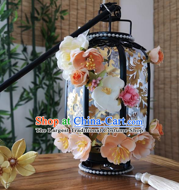 Handmade Chinese Spring Festival Lantern Traditional Silk Flowers Portable Lamp