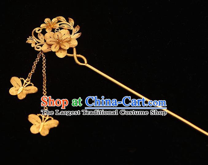 China Ancient Princess Butterfly Tassel Hair Stick Traditional Filigree Hair Accessories Ming Dynasty Golden Plum Hairpin